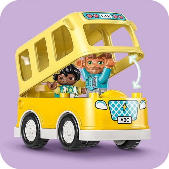 Buszos kaland készlet LEGO DUPLO-val