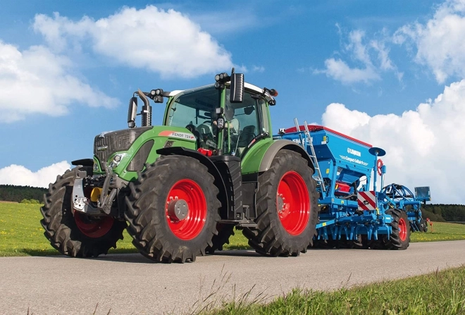 Schmidt fendt traktor puzzle 3x48 darabos készlet