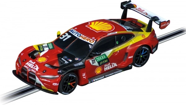 Részletgazdag BMW M4 GT3 és Ferrari 488 GT3 versenygépek