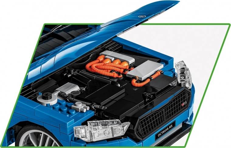 Nyitható motorháztető és motormodell