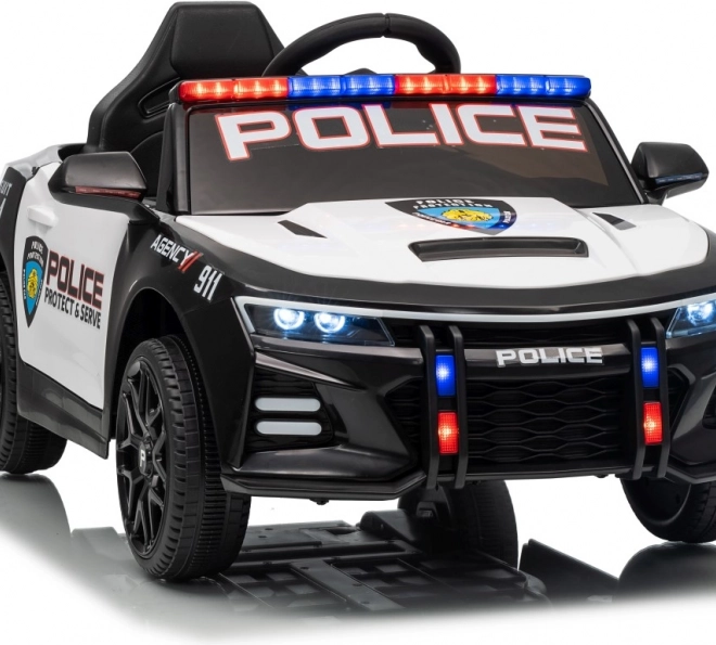 Fekete rendőrautó 911 Ügynökség
