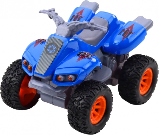 Quad meghajtással, gumikerék és fém karosszéria