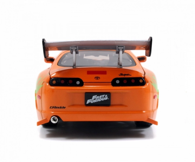 Gyors és Dühös 1995 Toyota Supra modellautó 1:24 + Brian O’Conner figura