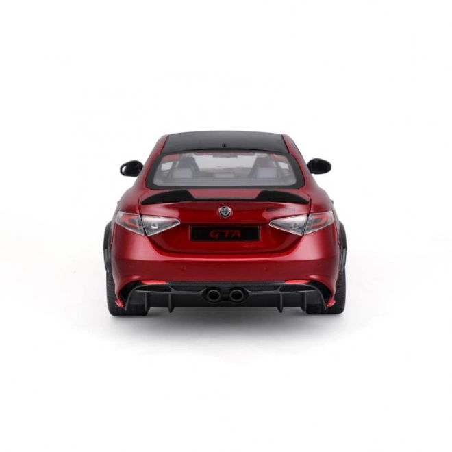 Bburago Alfa Romeo Giulia GTAm fém model, piros