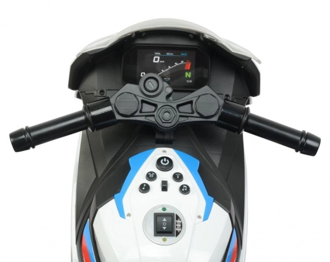 Elemes motorkerékpár BMW S1000RR fehér