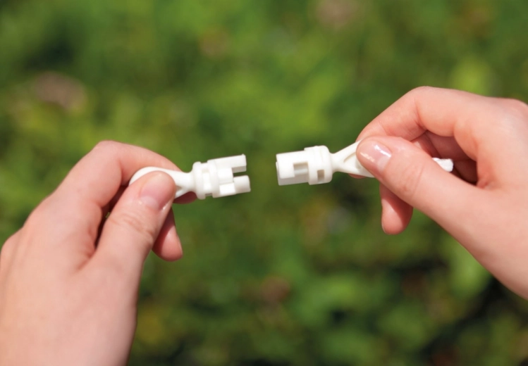 Könnyű összekapcsolás más vízi eszközökkel