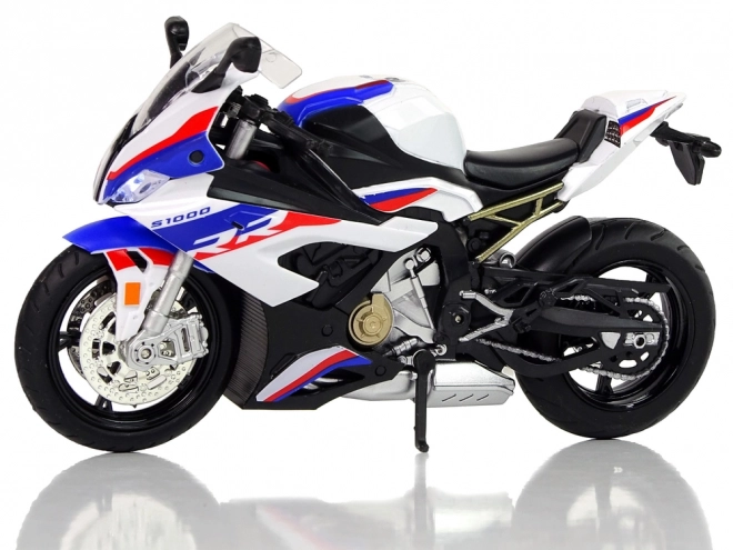 Bmw S1000RR fehér hang- és fényhatásokkal