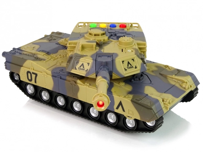 Nagy katonai tank 1:16 barna terepmintás hanghatásokkal