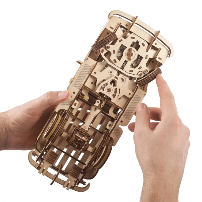 Ugears 3D fa mechanikus puzzle amerikai teherautó (pickup)