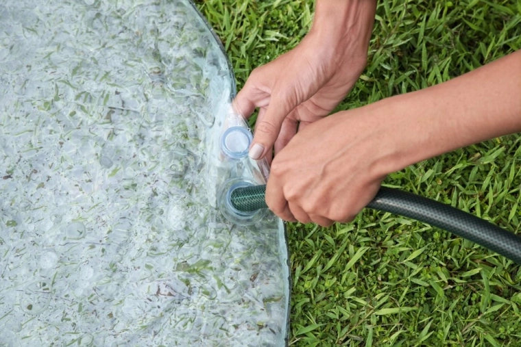 Kivehető vizes betét a hűsítő játékhoz