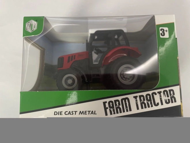 Traktor kiegészítőkkel