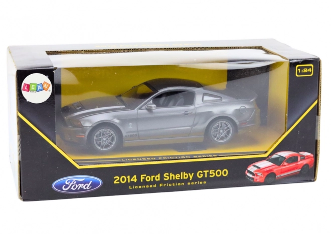 Ezüst Ford Shelby GT500 modell 1:24 méretarányban