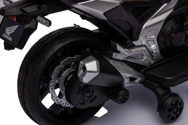 Honda NC750X motorkerékpár sárga