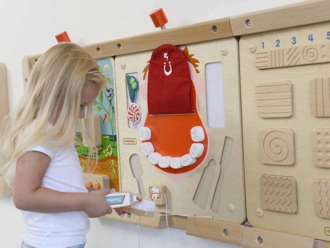 Masterkidz montessori fogápolási falitábla
