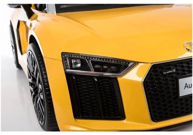 Sárga audi r8 spyder elektromos játékautó gyerekeknek