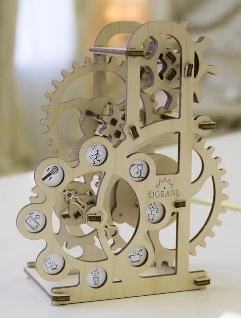 Ugears 3D Fa Mechanikus Puzzle Dinamométer