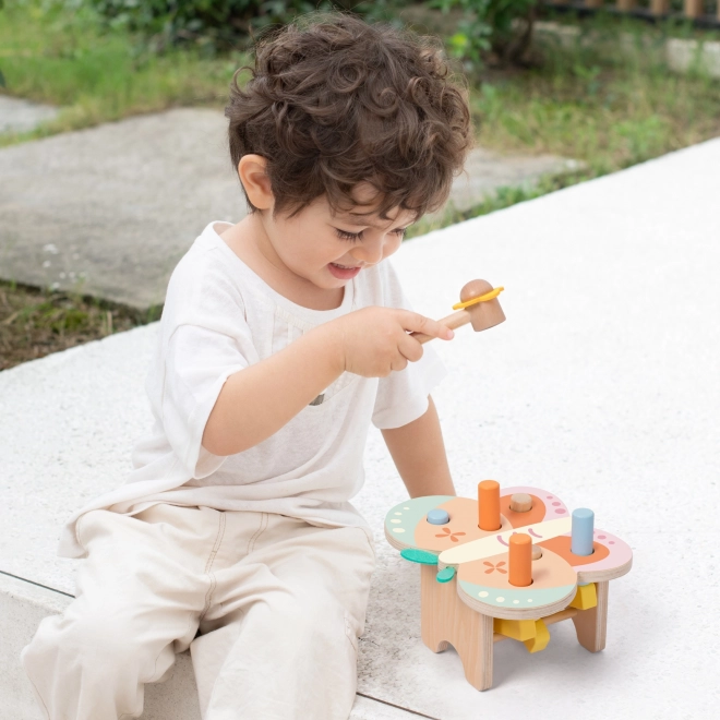Fa asztalka színes ceruzákkal CLASSIC WORLD Montessori Pillangó