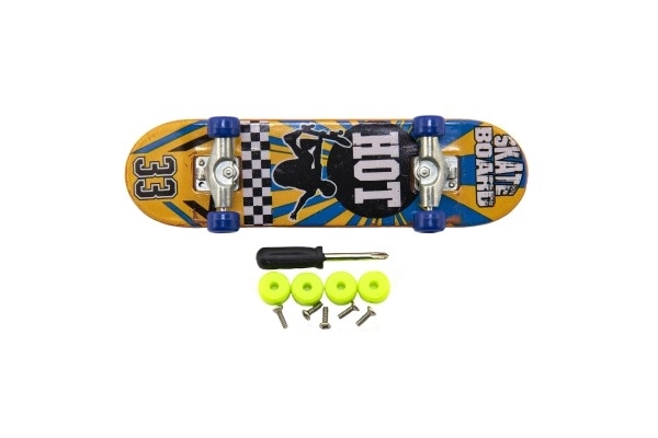 Színes mini ujj-skateboard kiegészítőkkel