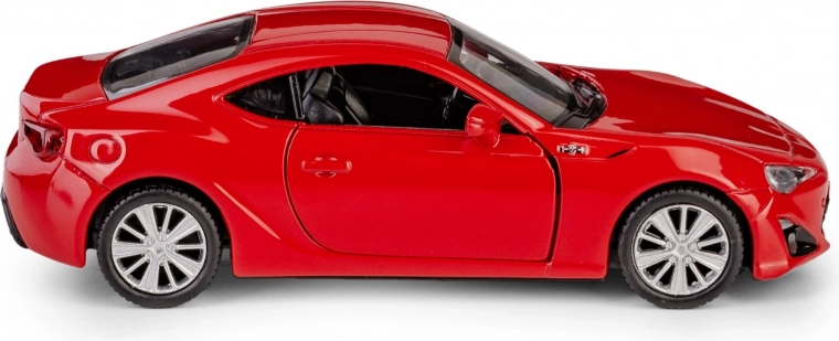 Pull-back meghajtás a szórakoztató guruláshoz