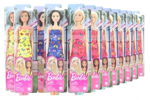 Barbie divatos öltözetben