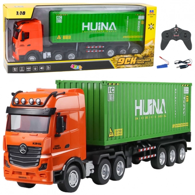 Zöld RC teherautó konténerrel Huina 1:18