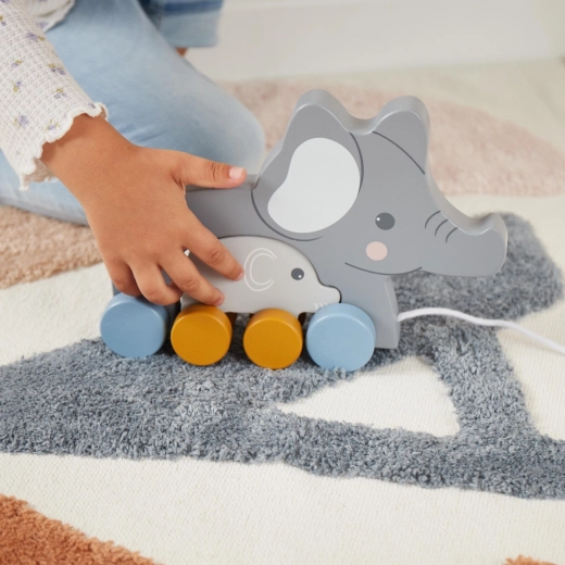 Kivehető kis elefánt a még több mókáért