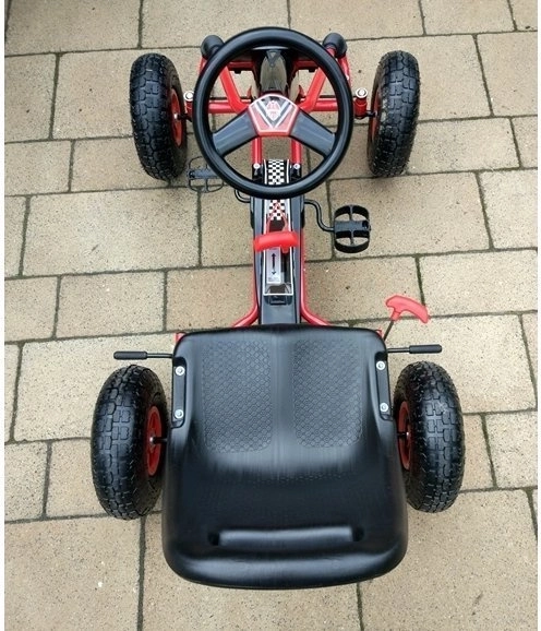 Pedálos levegős gokart + Felfújható gumik + Állítható ülés – Piros