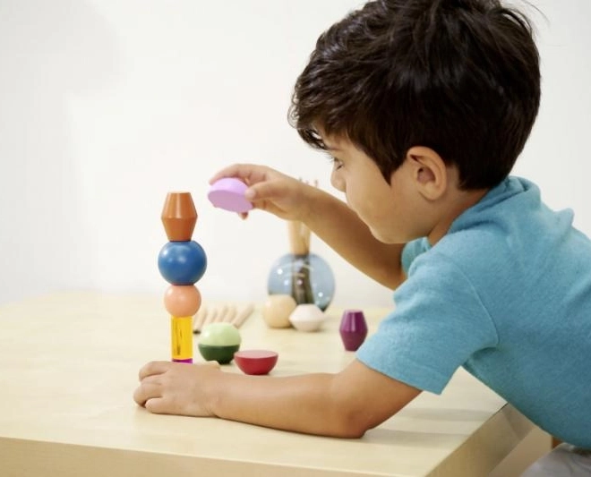 Montessori rakásolható blokkok – fa geometriai építőkészlet
