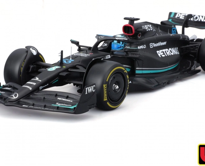 Bburago Mercedes-AMG Petronas F1 W14 1:24 modell George Russell