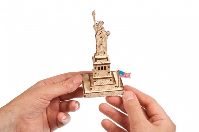 3D fa modell Szabadság szobor
