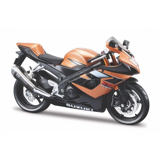 Részletes motorkerékpár modell 1:12