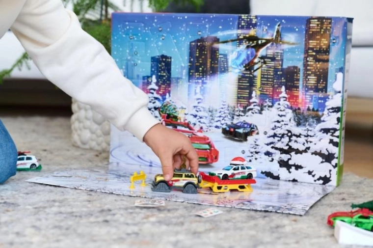 Jelenetek és történetek útközben