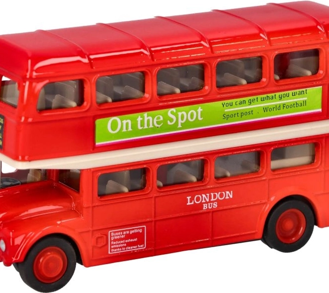 A legendás emeletes busz valósághű részletei