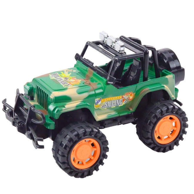 Zöld katonai terepjáró off-road autó