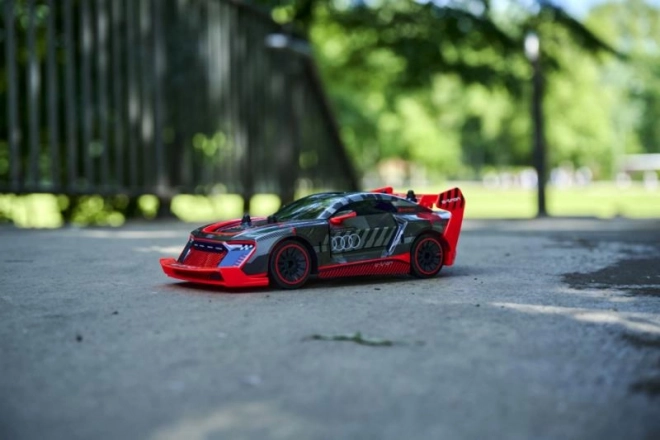 rc audi s1 e-tron quattro távirányítós autó 30 cm