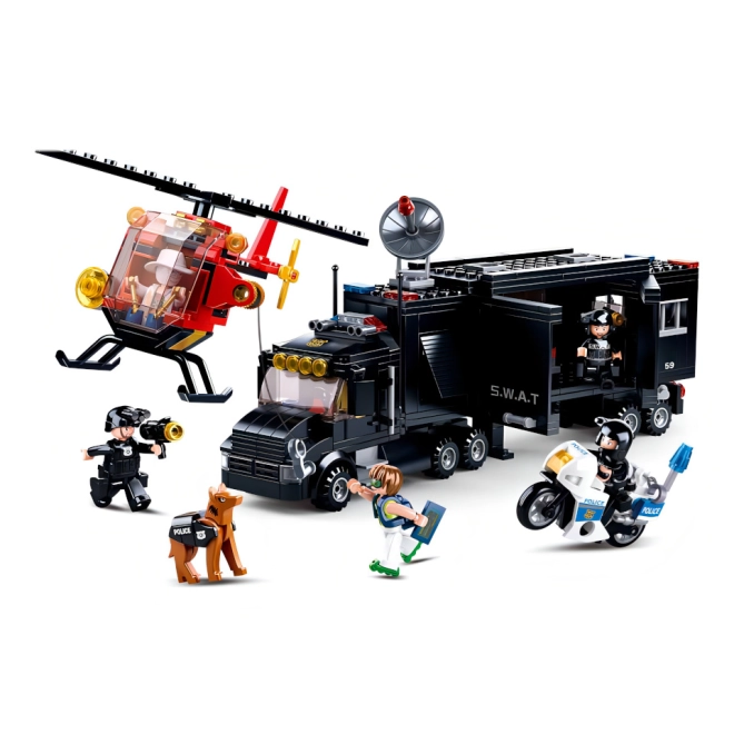 Nagy SWAT mobil bázis