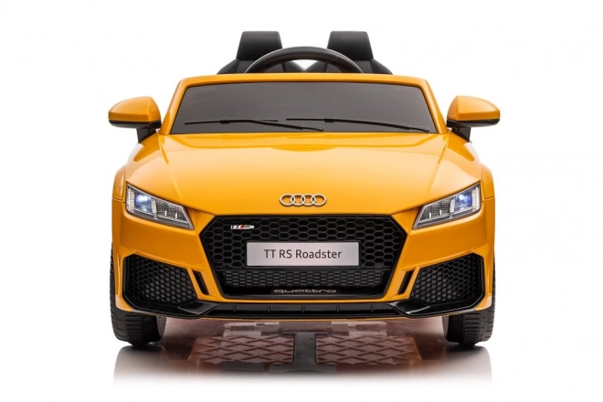 Audi TT RS elektromos jármű sárga