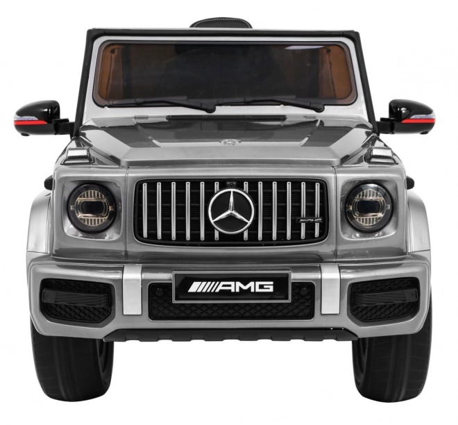 Mercedes AMG G63 gyermekeknek Ezüst festék + távirányító + MP3 LED + lassú indítás + EVA + övek