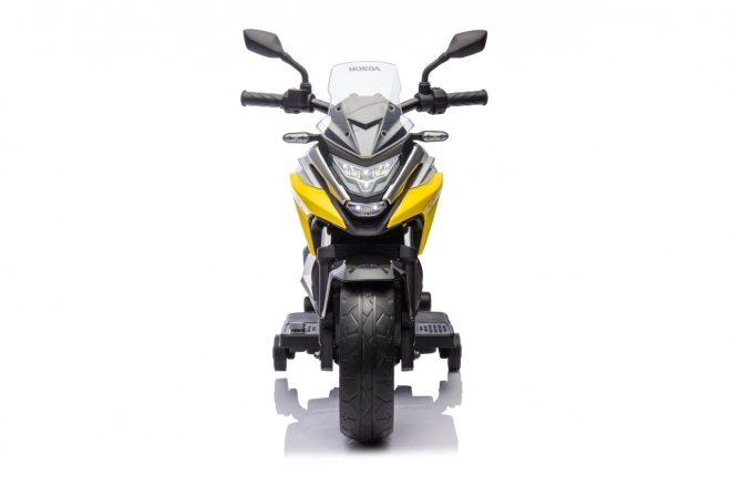 Honda NC750X motorkerékpár sárga