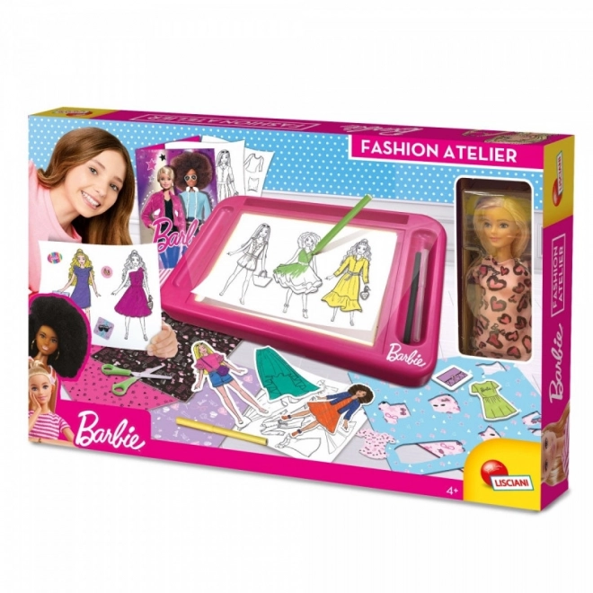 Barbie divattervező atelier