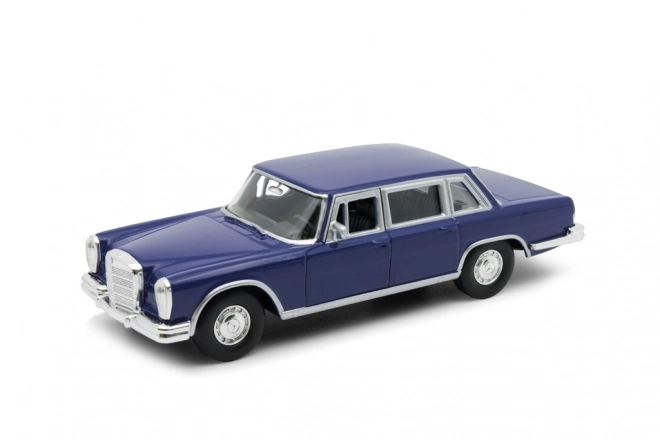 Mercedes Benz 600 sötétkék modellautó