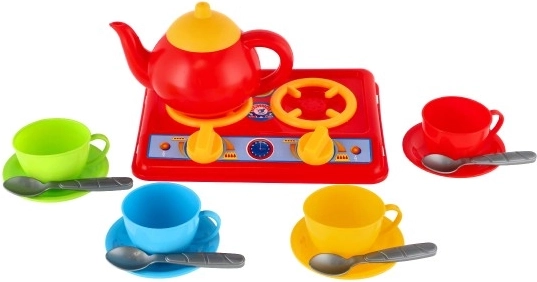 Vízforraló és teakészlet a felszolgáláshoz