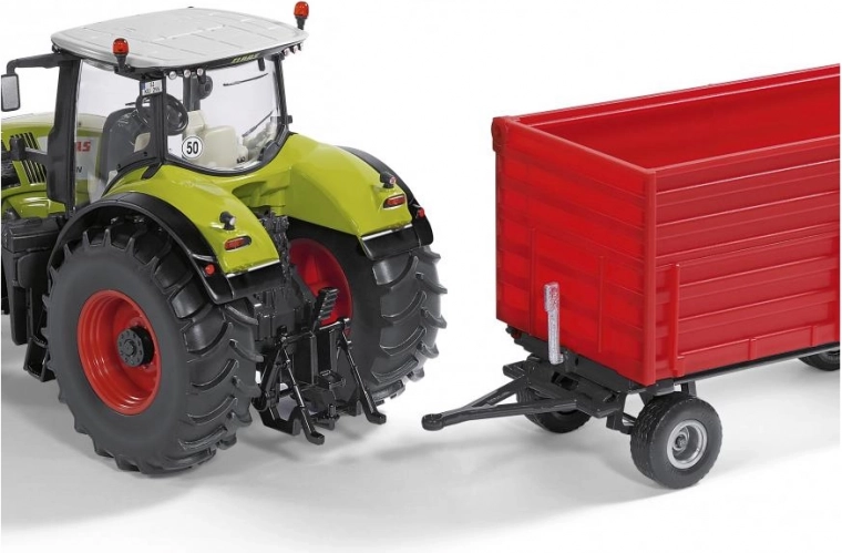 Kompatibilis 1:32 traktorokkal és szerelvény lehetőséggel