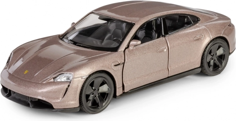 Pull-back meghajtás a lendületes szórakozásért