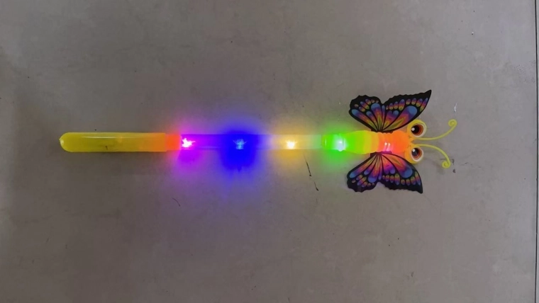Pálca pillangó fényhatásokkal 38 cm