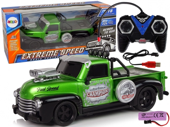 Zöld távirányítós pickup autó 1:18 méretarányban