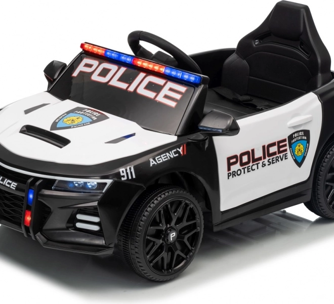 Fekete rendőrautó 911 Ügynökség