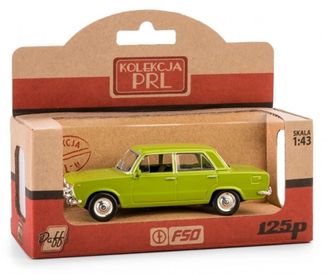 Klasszikus PRL autó - Zöld Fiat 125p modell