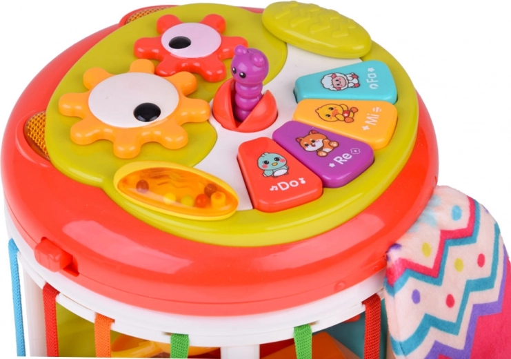 Zene, hangok és állatkák: szórakozás, ami tanít