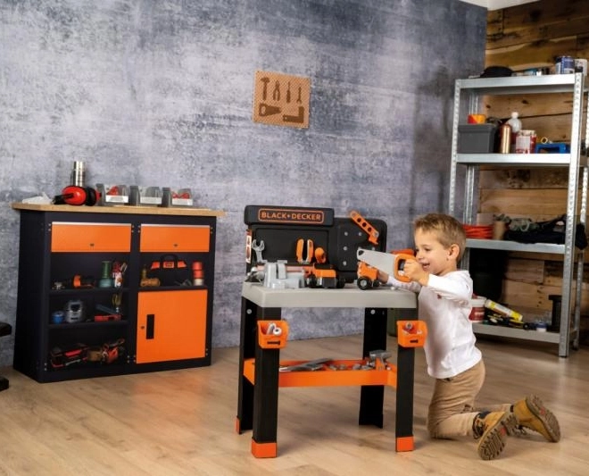 Gyerek Műhely Bricolo Pro a Black+Decker-től